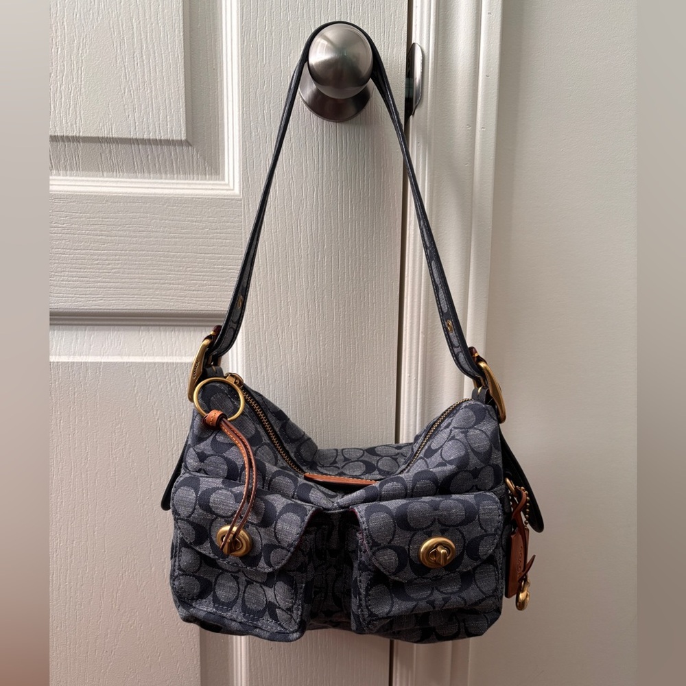 Coach Cargo Shoulder Bag in Signature Chambray 3239
